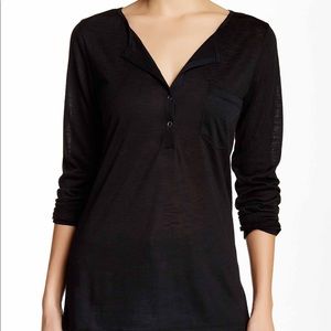 14th and union Black long sleeve shirt